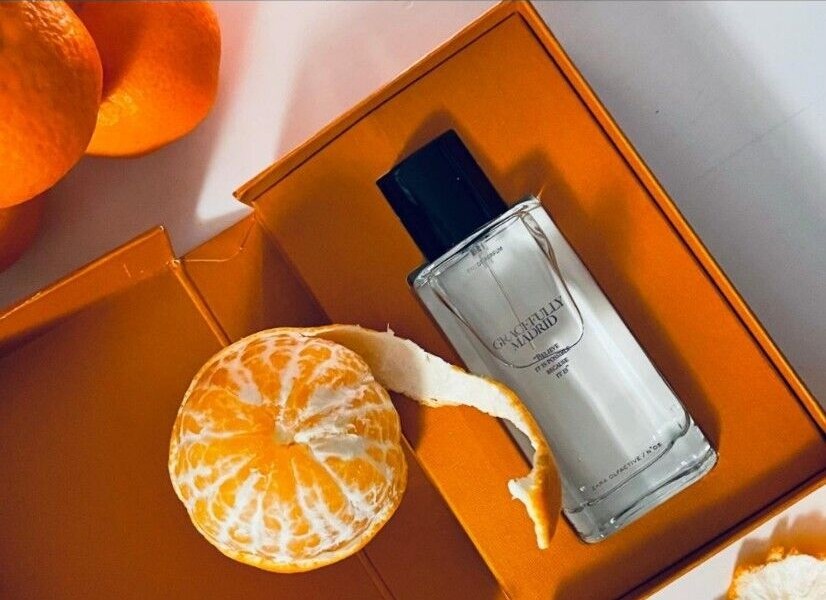 عطر زارا گریسفولی مادرید عطری با رایحه‌ی نارنگی. دارای رایحه‌ای خنک و مناسب
